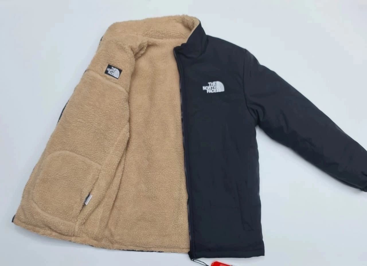 Двусторонняя куртка the North face