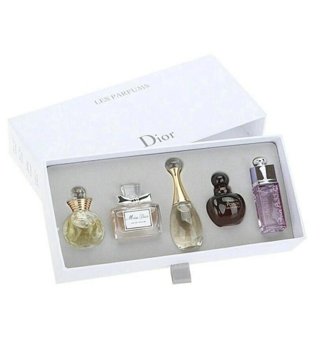 Набор миниатюр золотое яблоко sample set. Парфюмерный набор Christian Dior "les Parfums" 5 x 5 ml. Набор духов диор 5 ароматов. Les Parfums Dior набор из 5 миниатюр. Подарочный набор Christian Dior les Parfums 5in1.