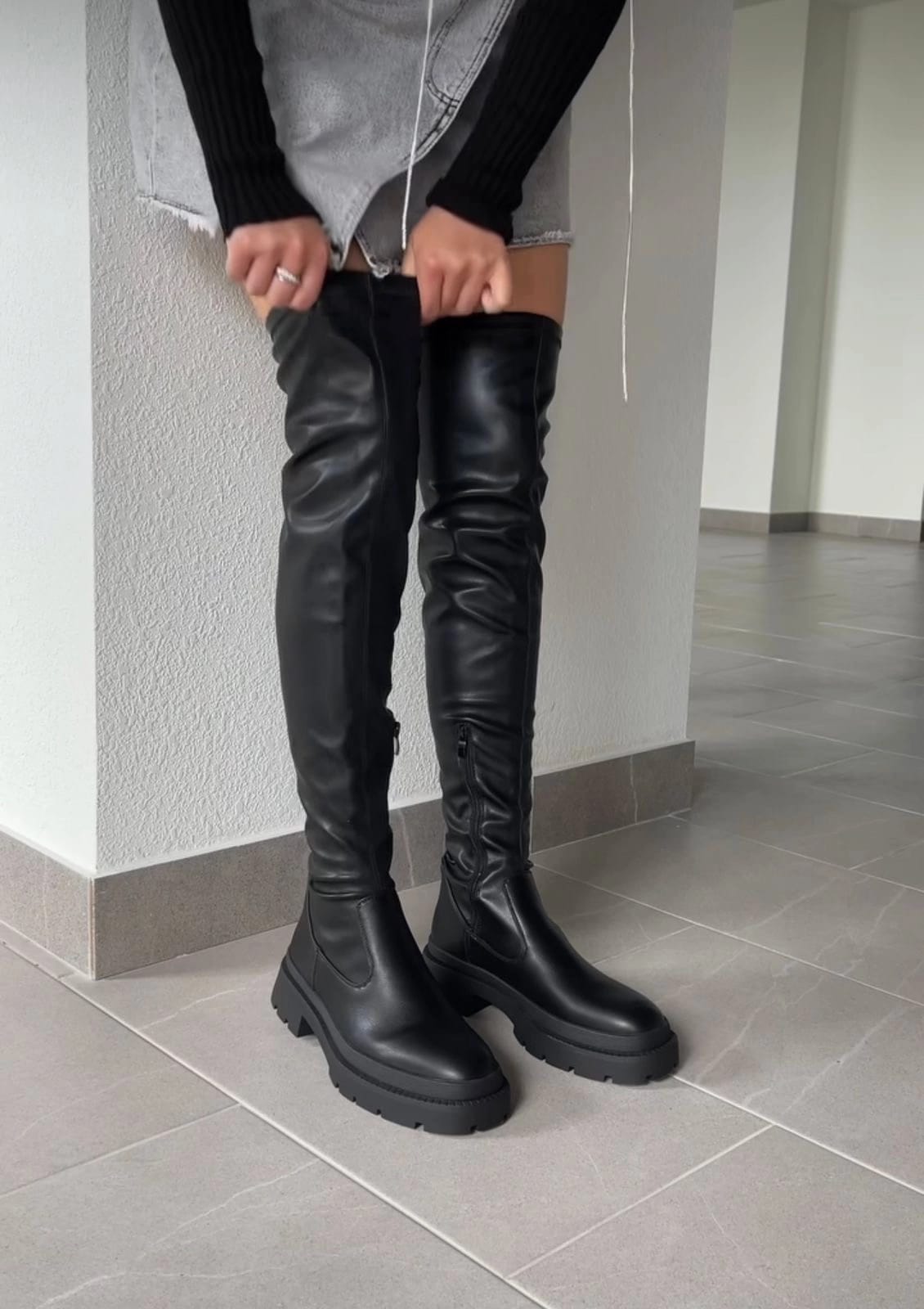Leather Boots bootjob