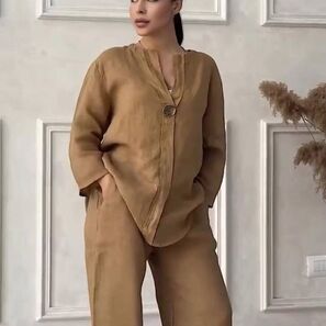 Костюм женский