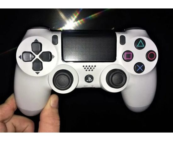 ДЖОЙСТИК DUAL SHOCK 4 БЕЛЫЙ, код 4211669