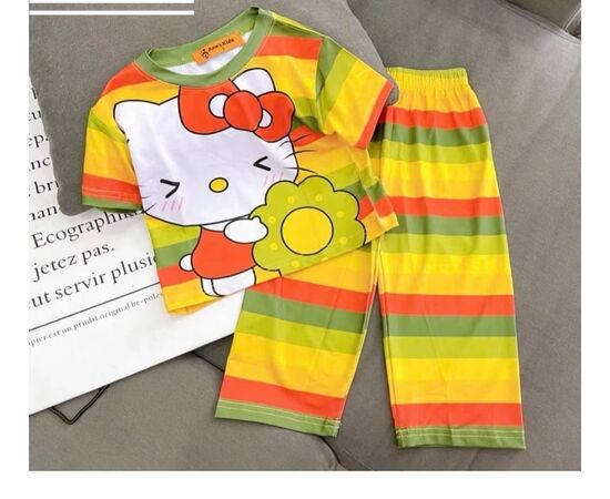 Костюм для девочки (без выбора цвета и модели), код 6732680